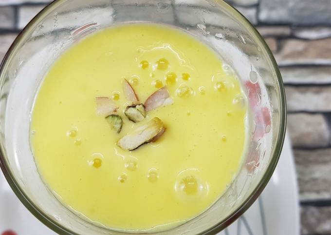 How to Make Favorite Mango Lassi