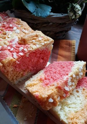 Une photo de ☆Brioche Tressée Tricolore - Vanille et Fleurs d'Oranger☆