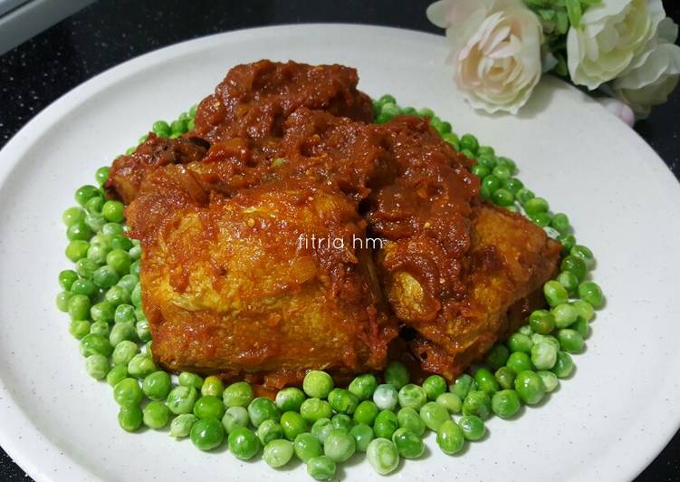 Ayam Masak Merah