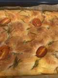 Focaccia de Tomate e Alecrim