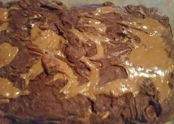 How to Make Appetizing Turtle Fudge