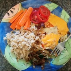 A picture of Breakfast sunnyside up.