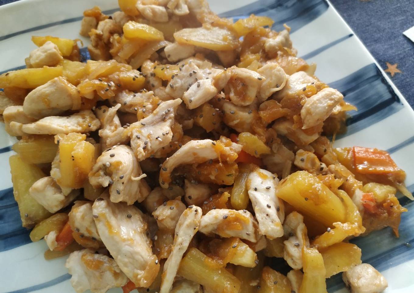 Pollo con piña y calabaza