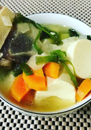 Foto resep Sop Buntut Sapi (bumbu sederhana)