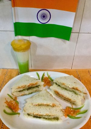 A picture of Tricolor Sandwich.