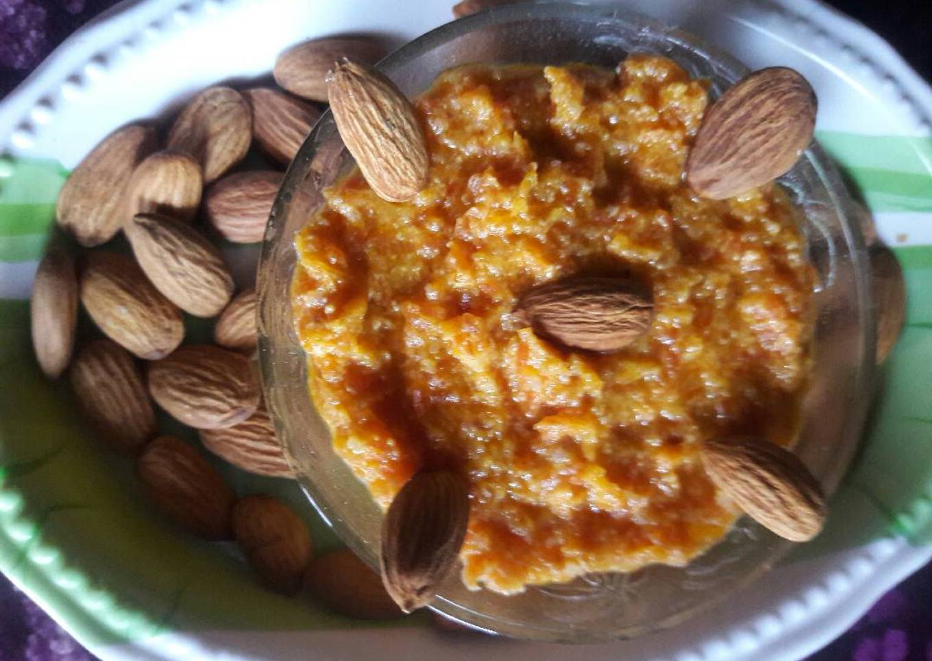 Gajar badam halwa