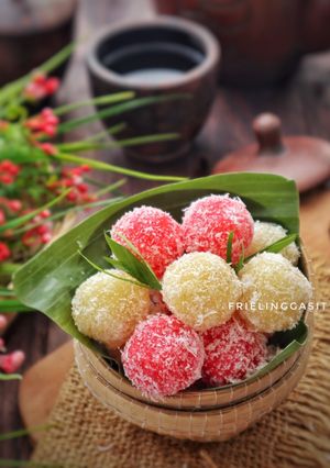 Foto resep Cenil Singkong Merah Putih