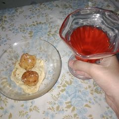 A picture of Cheez patato bolls.