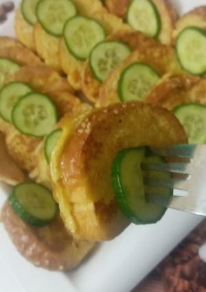 صورة لوصفة شرائح الصامولي بالبيض 🥖🥚