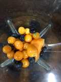 Jugo de aguaymanto, papaya y blueberries