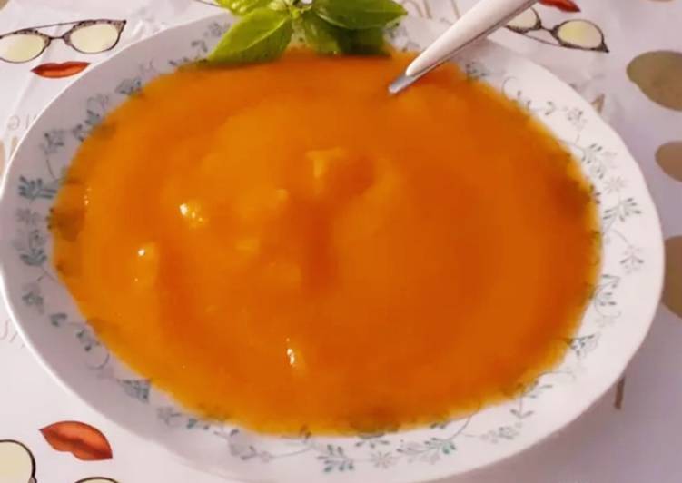 Recetta di Premiato Vellutata di zucca e carote