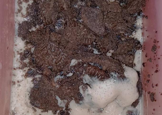 Ternyata begini loh! Bagaimana cara memasak Ice cream coklat oreo  sesuai selera