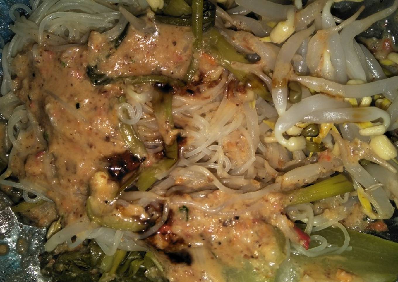 Gado gado toprak