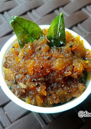 A picture of Amla Chutney (Sweet, Spicy & Tangy).
