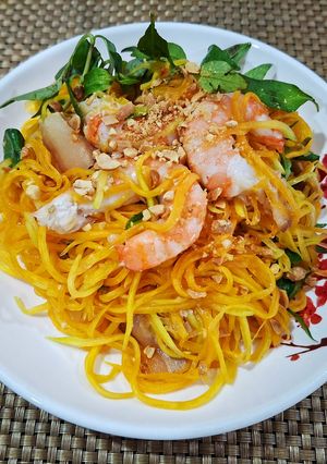 Hình của món Gỏi đu đủ tôm thịt.