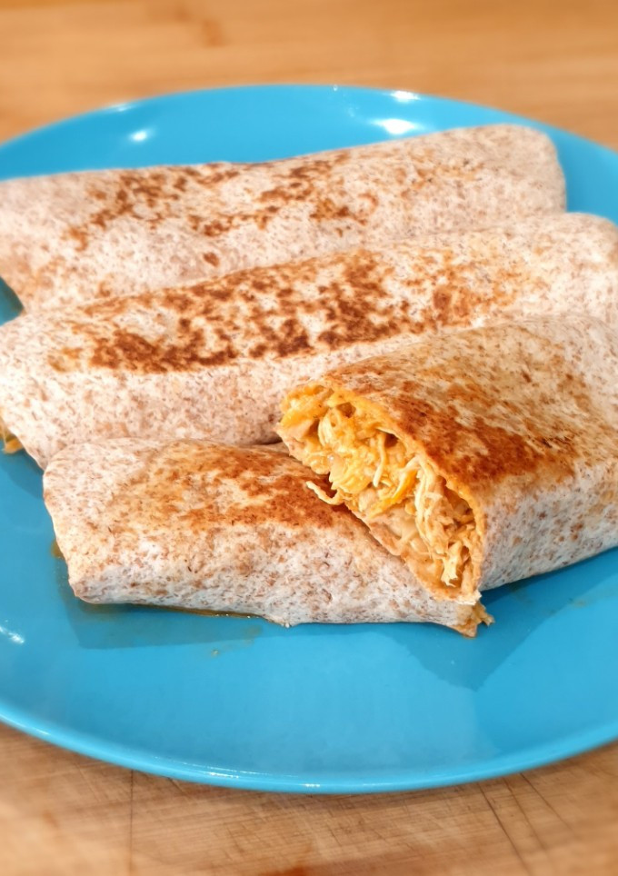 Una foto de Tacos de pollo mechado