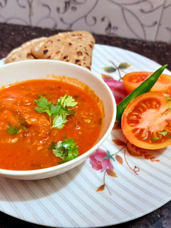 टमाटर की चटनी (tamatar ki chutney recipe in Hindi) रेसिपी मुख्य फोटो