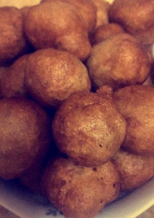 صورة لوصفة لقيمات سهله ولذيذه وهشه😍