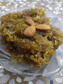 દૂધી નો હલવો (Dudhi No Halwo Recipe In Gujarati) રેસીપી મુખ્ય ફોટો