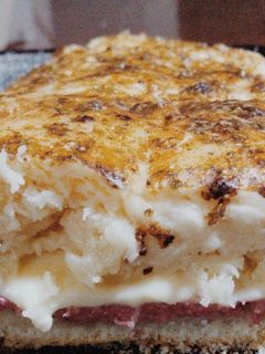 Una foto de Pancito relleno
