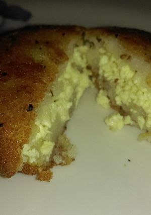 A picture of Rawa milk kachori.