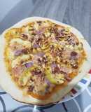 Pizza con manzana verde asada
