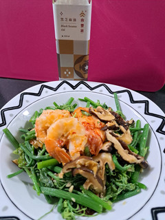 麻辣龍泡2重奏-麻油香菇炒龍鬚泡菜 的食譜成品照片