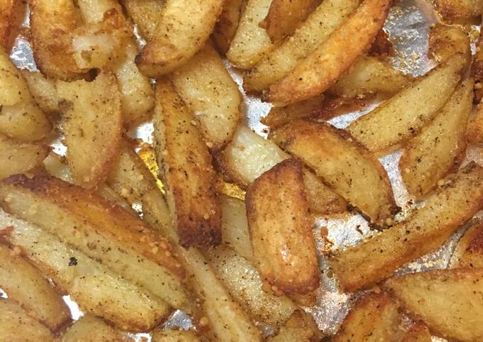 Oven fried Parmesan potatoes