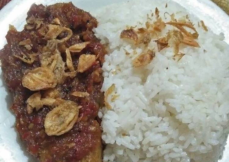 Resep Ayam geprek crispy benzu kw😋, Enak