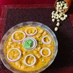 A picture of Soya chunks curry.