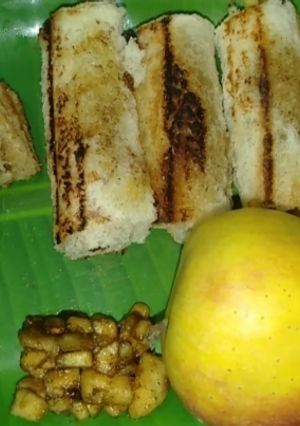 ஆப்பிள் சின்னமேன் ரோல்(apple cinnamon roll recipe in tamil) செய்முறை முக்கிய புகைப்படம்