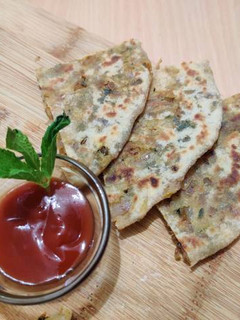 A picture of Onion Mint Paratha.