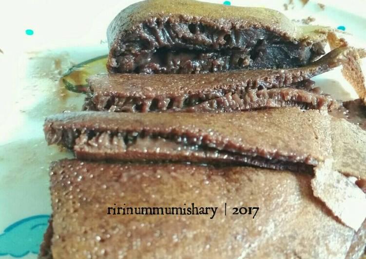 Martabak Manis Item isi Nutella🌰