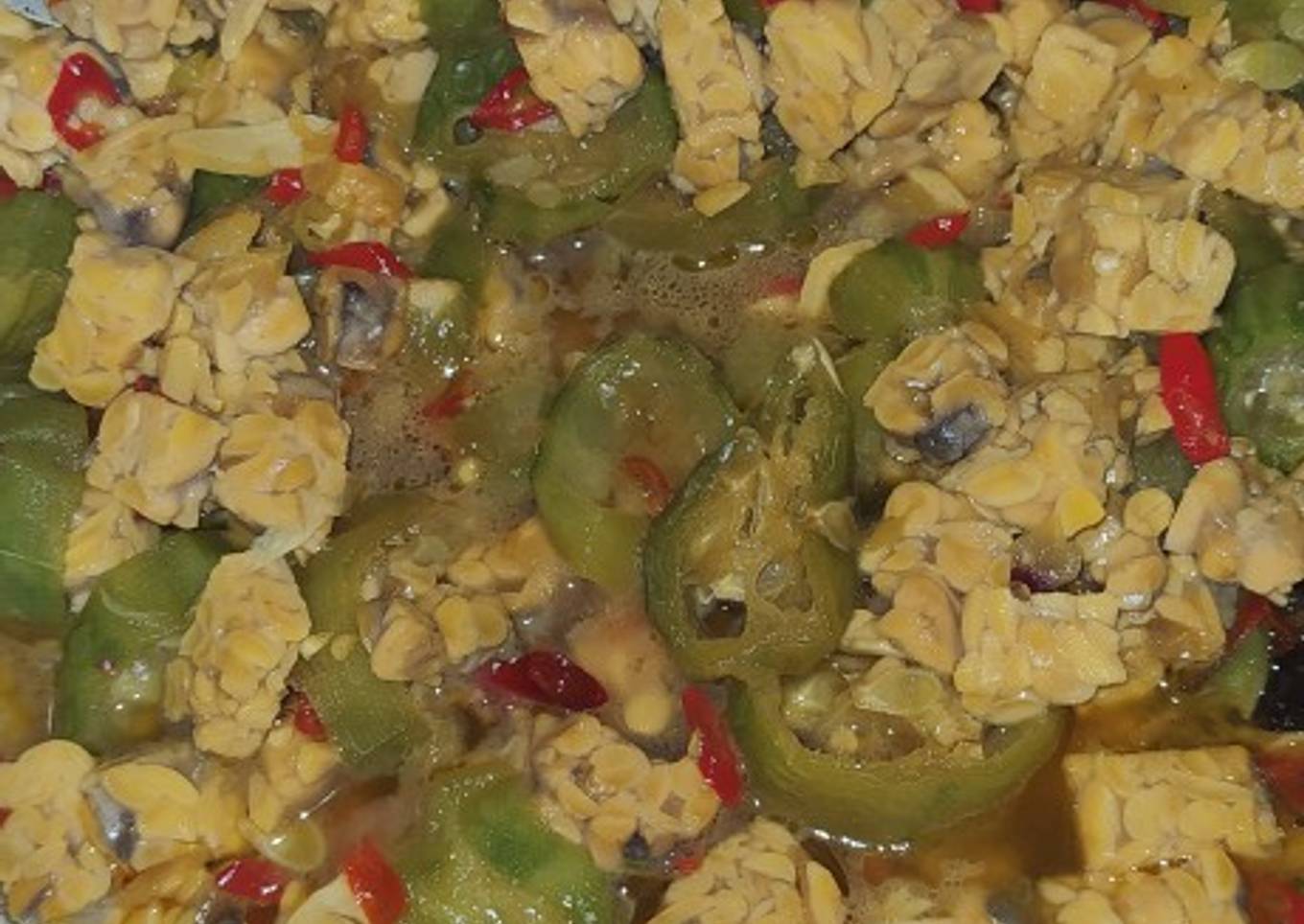 Oseng gambas tempe berkuah