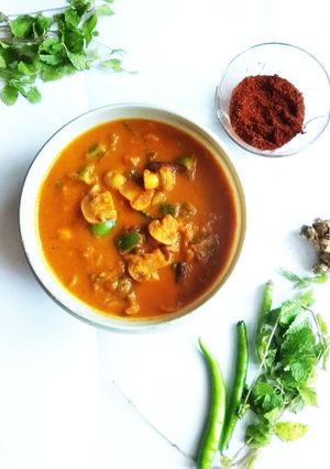 A picture of Healthy cashew mushroom masala.
