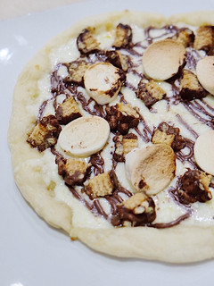 Foto resep Pizza manis coklat keju