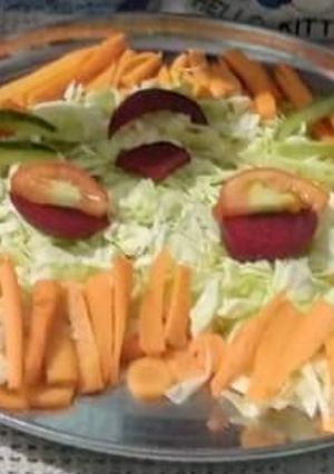 वेजिटेबल सलाद (vegetable salad recipe in Hindi) रेसिपी मुख्य फोटो