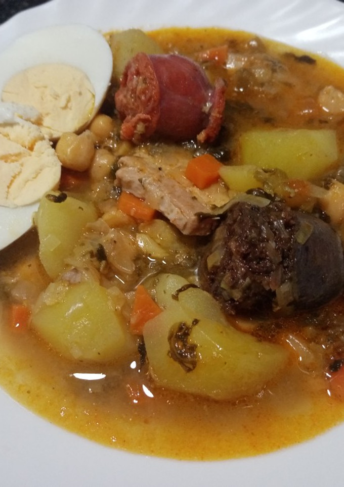 Una foto de Cocido de garbanzos