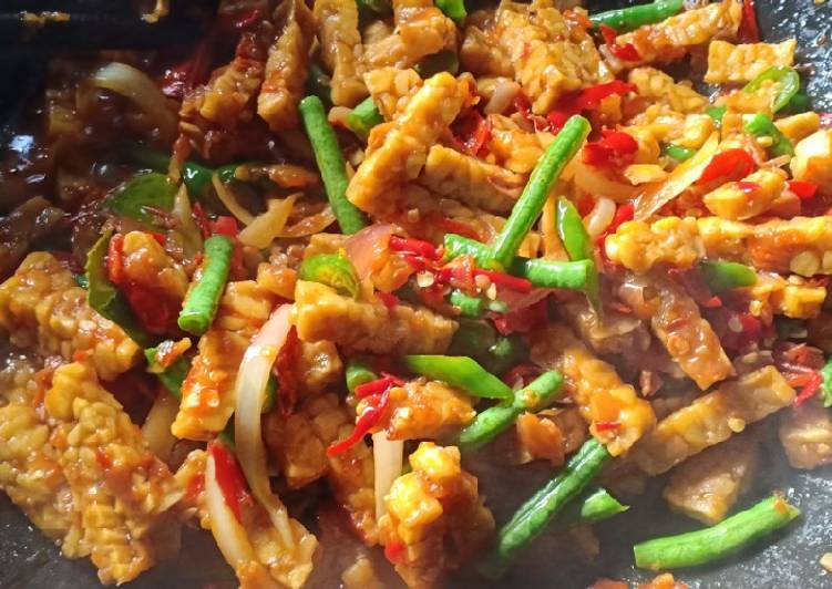 Tempe balado kacang panjang