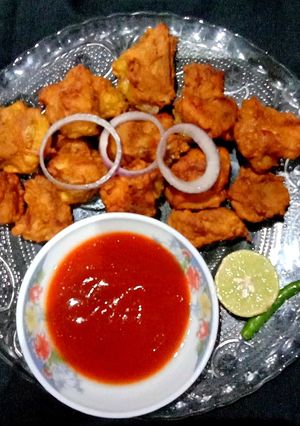 চিকেন পকোড়া(chicken pakoda recipe in Bengali) রেসিপির প্রধান ছবি