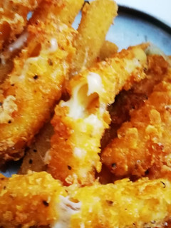 Una foto de Fritos de provolone