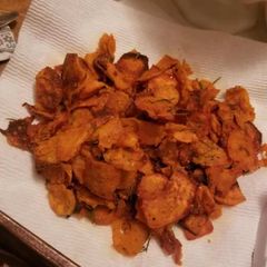 A picture of Baked Sweet Potato Chips.