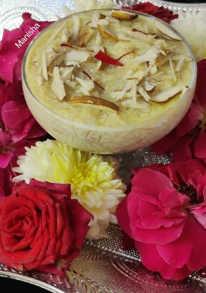A picture of Sheer Khurma.