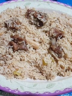 A picture of Mutton yukhni pulao.