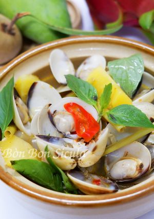 Hình của món Nghêu Hấp Thái.
