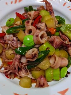 Foto resep Tumis cumi pete belimbing wuluh