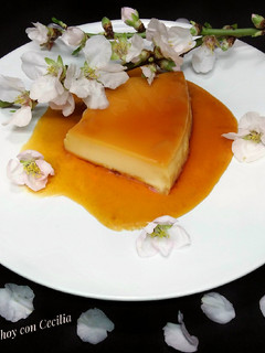Una foto de Flan casero con tres huevos