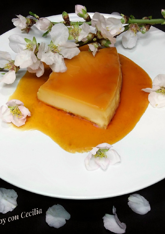 Una foto de Flan casero con tres huevos