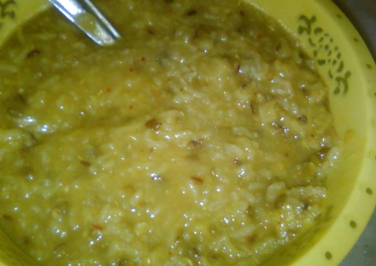 Steps to Make Speedy Moong daal khichdi