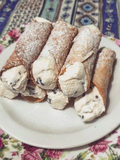 Foto di Cannoncini ricotta & Cioccolato 🎊